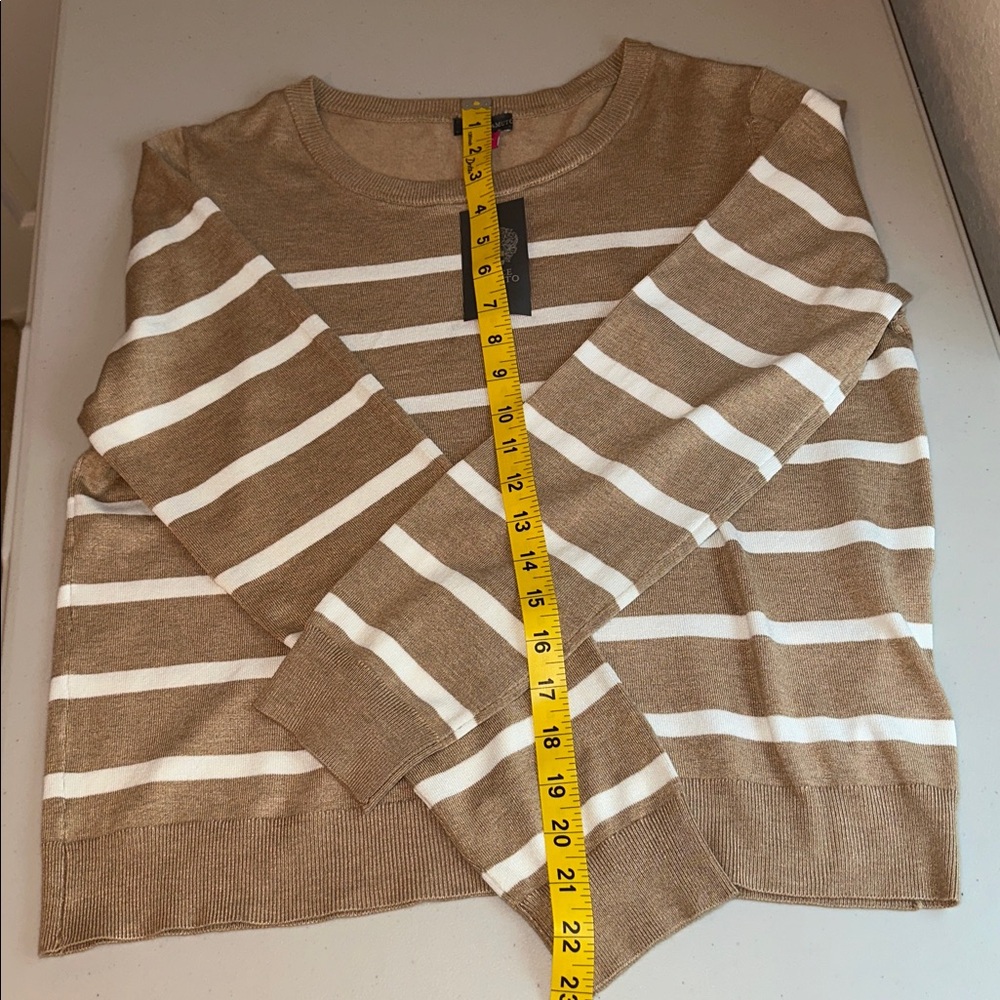 NWT Vince Camuto Tan and White Striped Sweater size large. - Picture 6 of 14